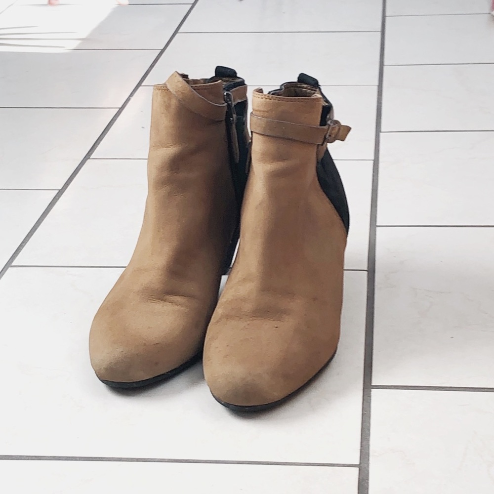 Sam Edelman | Maddox Booties - Picture 3 of 7